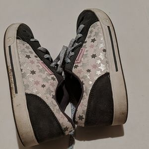 Star detailed skater type sneaker